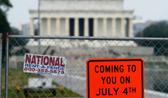 Trump’s Response to Lincoln Memorial Pool Controversy