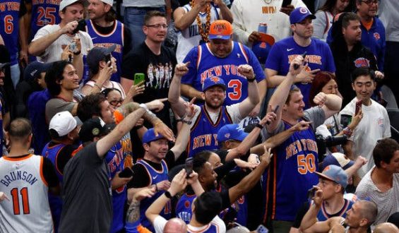 Knicks Fans Flock to San Antonio for NBA Finals