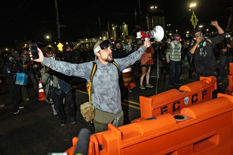 New Jersey Police Sergeant Charged with Theft from Photojournalist