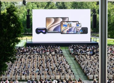 Apple’s New AI Tech Could Pave the Way for Smartglasses