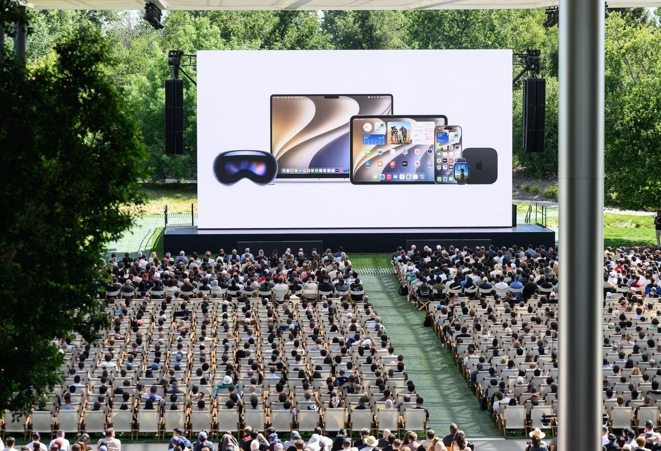 Apple’s New AI Tech Could Pave the Way for Smartglasses