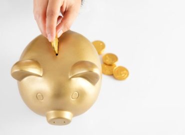 Why This June Could Be the Best Time to Invest in Gold