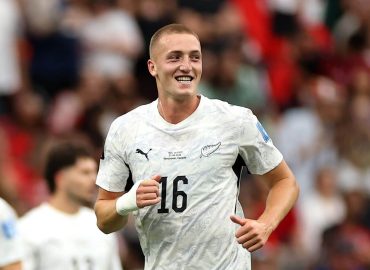 New Zealand Gains Lead in World Cup Match Against Egypt
