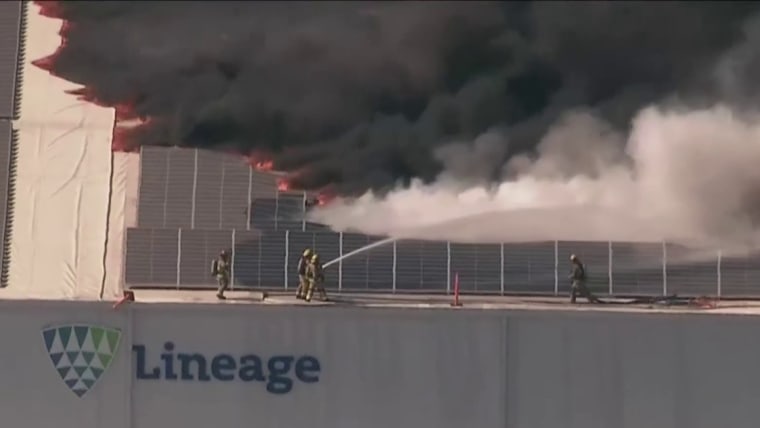 Fire in Boyle Heights Warehouse Causes Extended Smoke Impact in Los Angeles