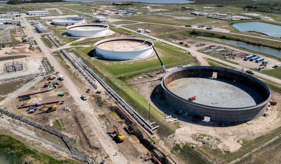 U.S. Strategic Petroleum Reserve Reaches Lowest Levels Since 1983 Amid Oil Market Challenges