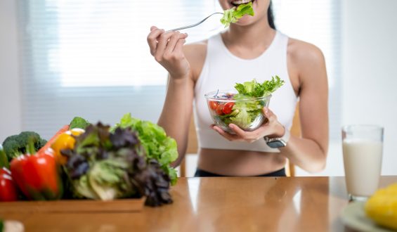 Summer Eating: Myths and Facts