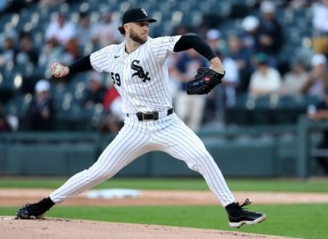 White Sox Edge Guardians 2-1 with Timely Hitting and Strong Pitching