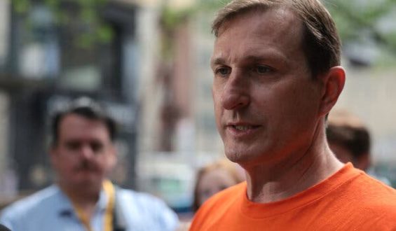 Controversy Arises From Congressman’s Coffee Shop Visit
