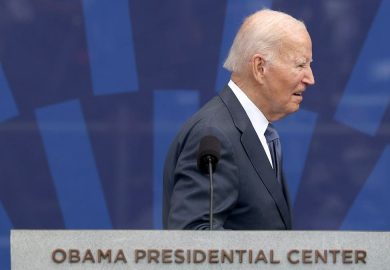 Biden’s Public Struggles Raise Questions Amid Obama Library Opening