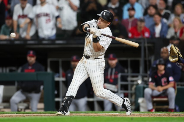 White Sox Triumph Over Guardians With Ninth-Inning Rally