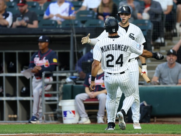 White Sox Surge to First Place with Win Over Braves