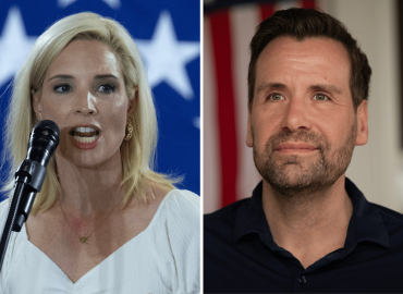Iowa Senate Race Reflects Midwest Political Trends