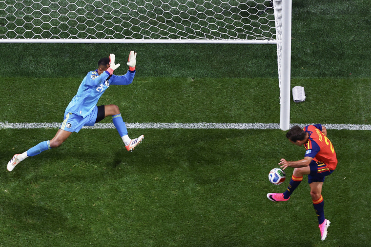 Oyarzabal’s Redemption: A Historic World Cup Performance