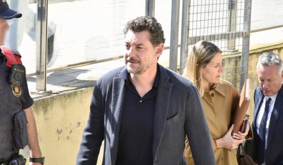 Son of Fashion Mogul Investigated After Fatal Fall