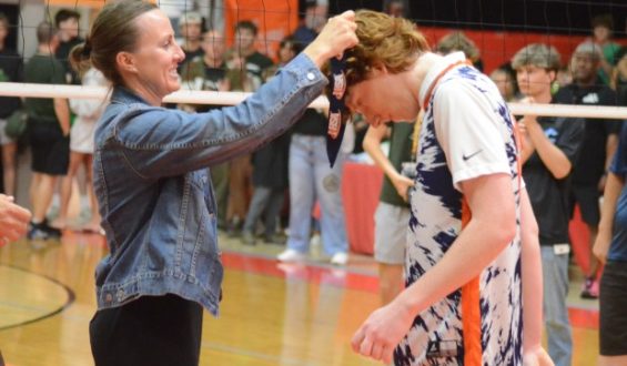Matthew Proskey: The Versatile Setter Leading Oak Park-River Forest