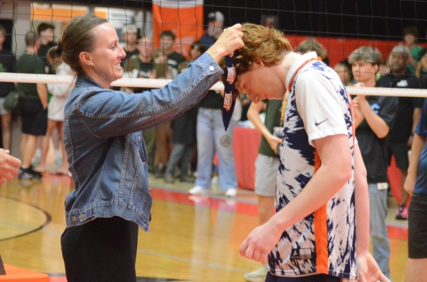 Matthew Proskey: The Versatile Setter Leading Oak Park-River Forest