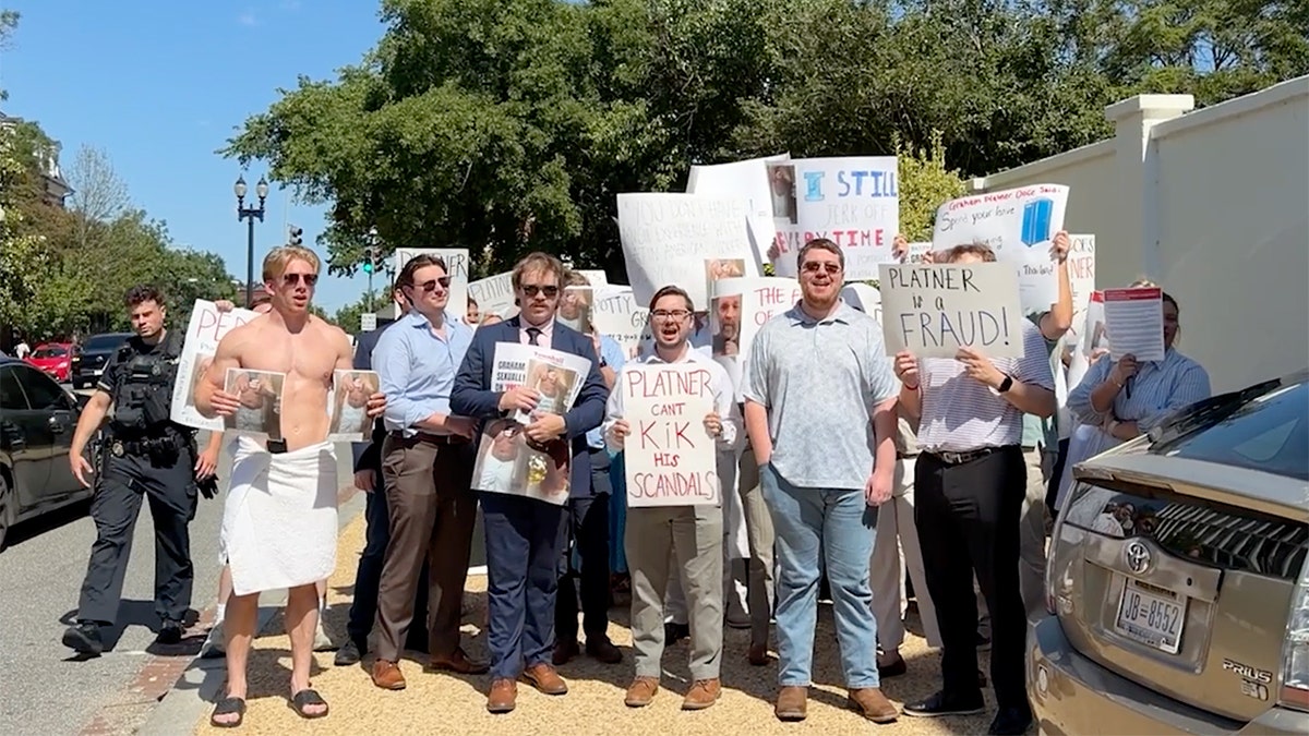 Bernie Sanders Confronts Towel-Clad Protesters Over Maine Senate Candidate