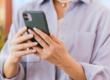 Protecting Your iPhone from Scams: Stay Safe from Thieves
