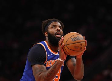 Knicks Center Mitchell Robinson Reacts to Trump’s Game Attendance