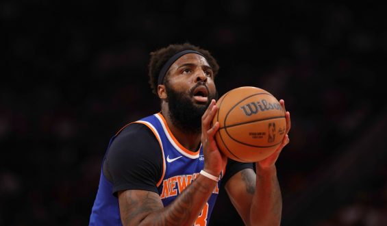 Knicks Center Mitchell Robinson Reacts to Trump’s Game Attendance