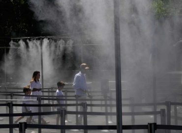 Extreme Heat Wave Sweeps France Amid Climate Change Concerns