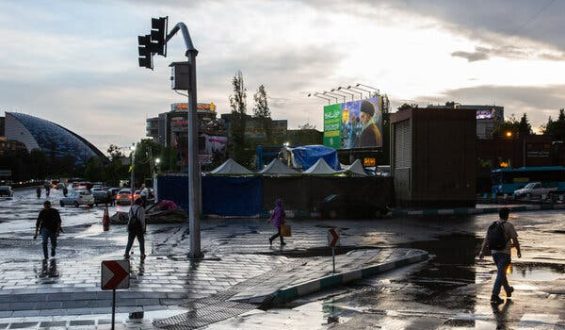 Prolonged Conflict Leaves Iranians in Despair
