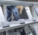Impact of AI on Smartphone Prices: An Industry Challenge