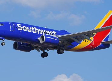 Pilot Retires on Final Flight with Daughter as Co-Pilot