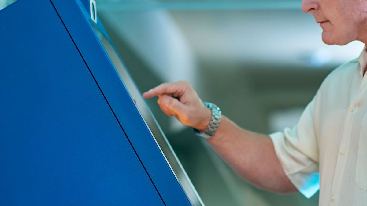 Minnesota Bans Crypto ATMs to Combat Scams