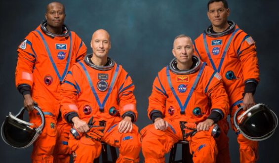NASA Plans Rescue Mission for Swift Observatory