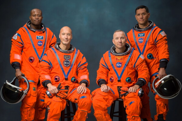 NASA Plans Rescue Mission for Swift Observatory