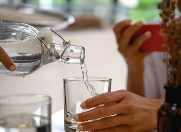 The Debate on Alkaline Water: Benefits and Concerns
