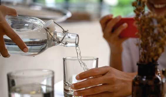 The Debate on Alkaline Water: Benefits and Concerns