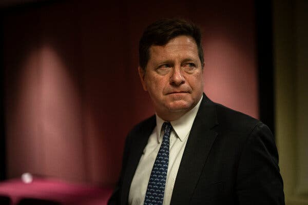 Trump Nominates New Intelligence Chief Amid Pulte Appointment Controversy