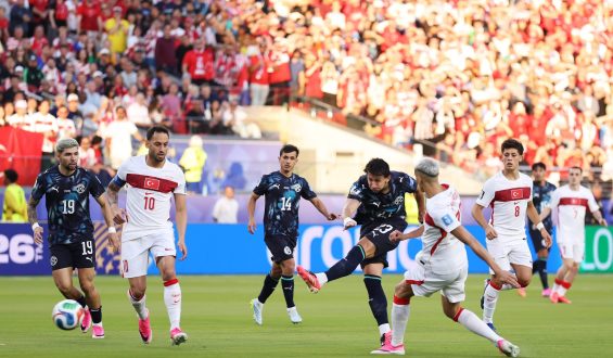 U.S. Secures Top Spot in World Cup Group D