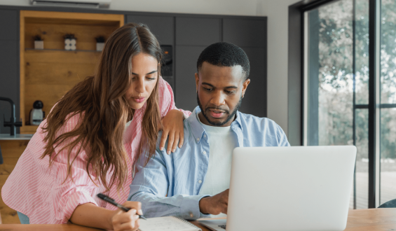 Navigating Wedding Guest List Challenges with Clarity and Grace