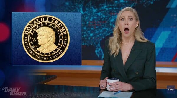 Trump Sells Gold Coins to Mark UFC Fight