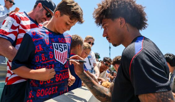 U.S. Soccer Team’s New Base at Irvine’s Great Park Draws Enthusiastic Crowd