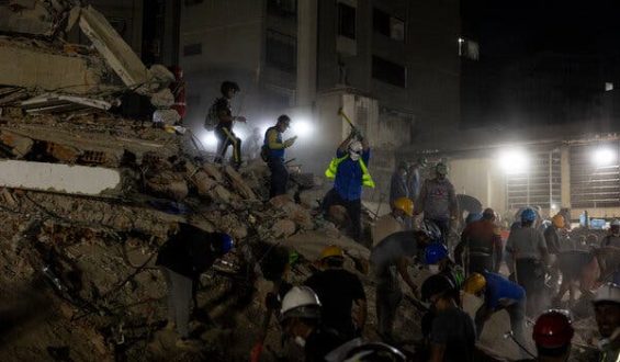 Community Rescue Efforts in Caracas After Earthquakes