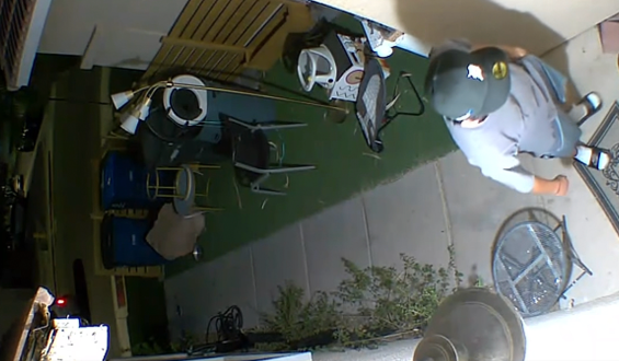 Stranger Saves Las Vegas Family from House Fire