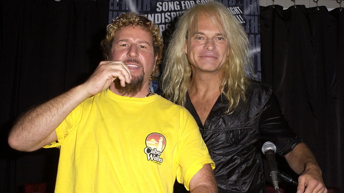 David Lee Roth Faces Tour Date Cancellations Amidst Public Support from Sammy Hagar