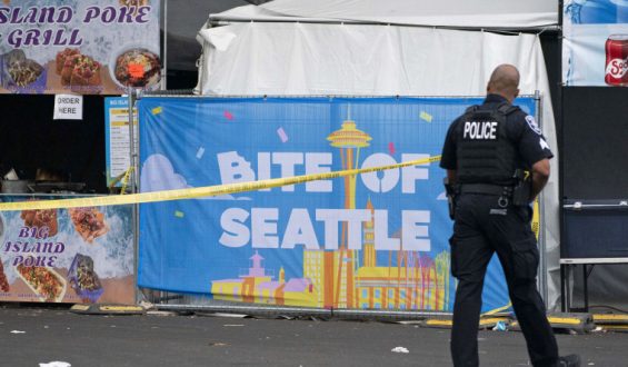 Seattle Mayor Defends Decision to Replace Police Chief Amid Festival Shooting Investigation