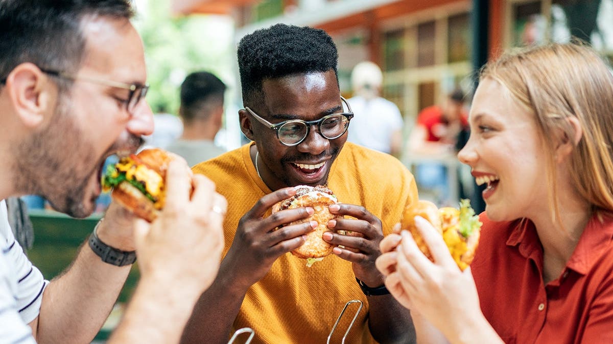 AI-Generated Burgers Rival Top Fast-Food Offerings