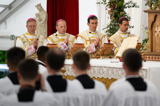 Catholic Splinter Sect Hopes for Reconciliation with Future Pope