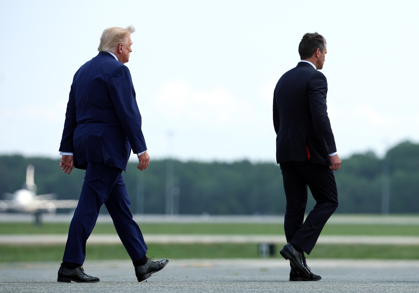 Trump Manages Unpopular War with Iran