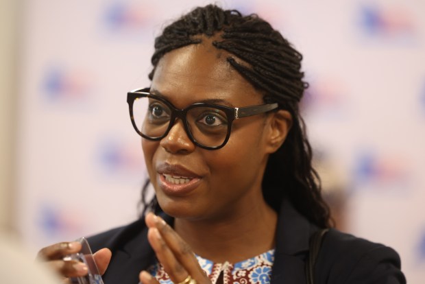 Chicago School Board Faces Budget Challenges