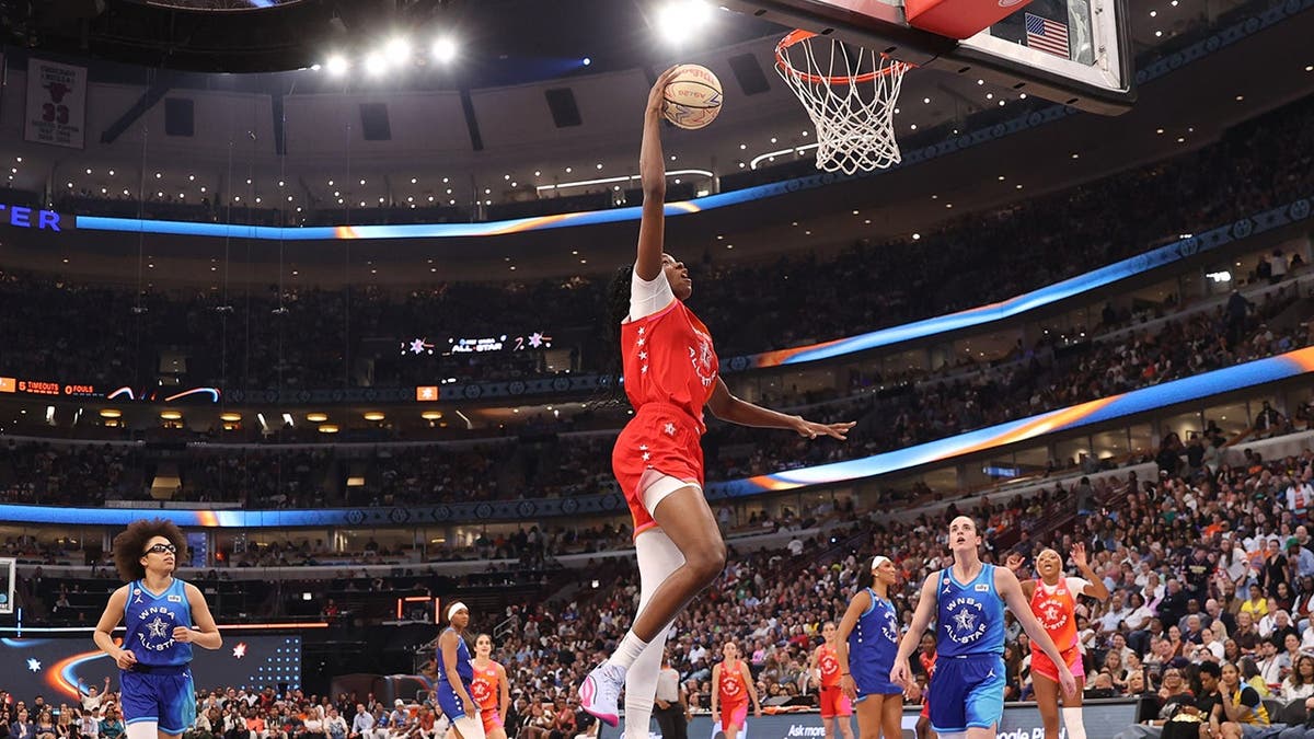 Dominique Malonga Makes History with First WNBA All-Star Game Dunk