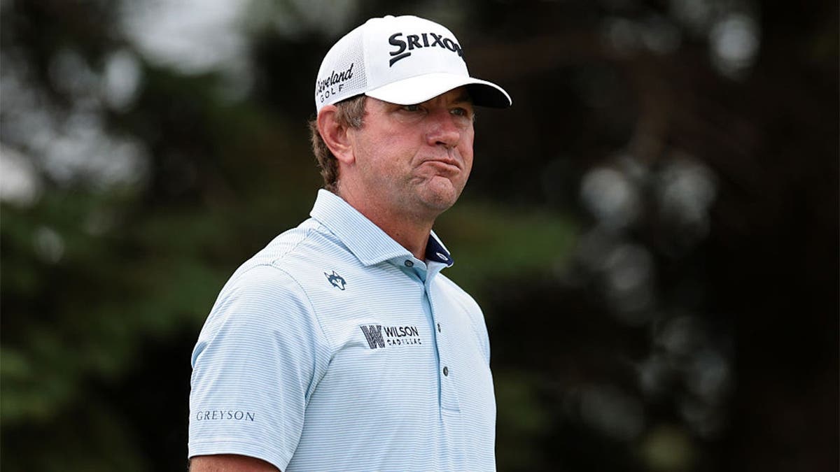 Lucas Glover Explains Shoe Removal Incident at 3M Open