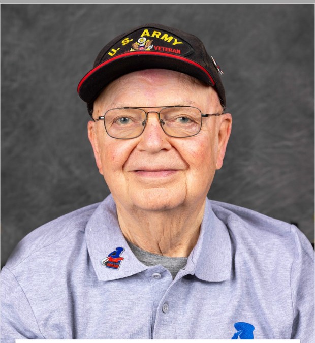 Honor Flight Chicago: Honoring Vietnam Veterans