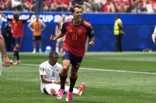 Portugal Secures 2-1 Victory Over Croatia in World Cup Match